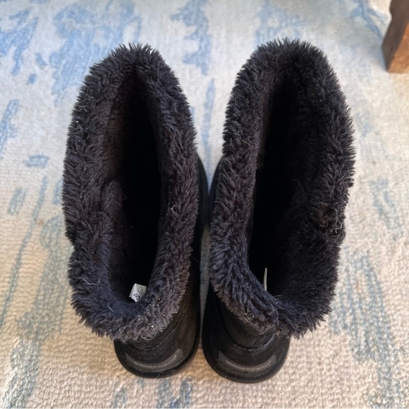 MINNETONKA SHERPA SUEDE OLYMPIA SHORT BOOT BLACK SIZE 10 - Picture 11 of 12